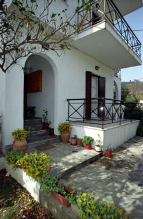 Karagiozos Studios & Apartments Skopelos Exterior foto
