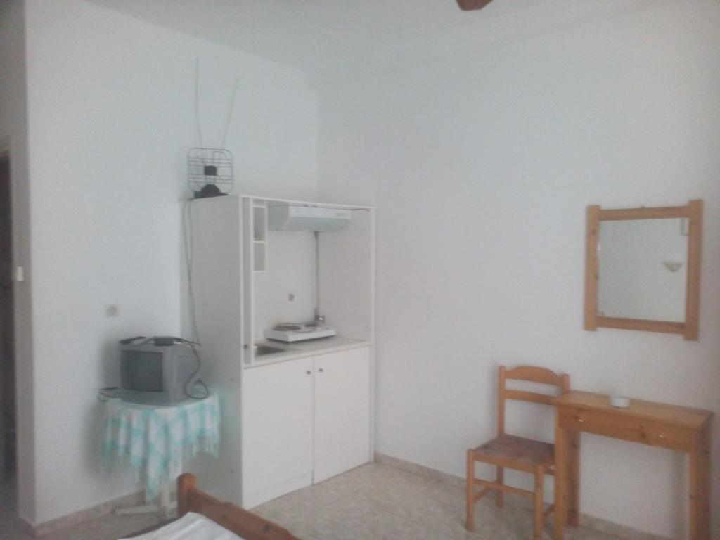 Karagiozos Studios & Apartments Skopelos Exterior foto